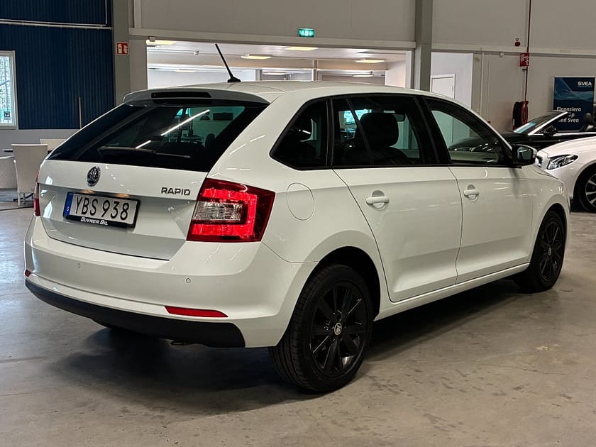 Bild 4 av Škoda Rapid Spaceback Skoda Style 1.2 TSI | P-sensor | ACC