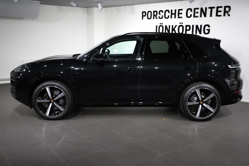 Bild 2 av Porsche Cayenne E-Hybrid 470 hk