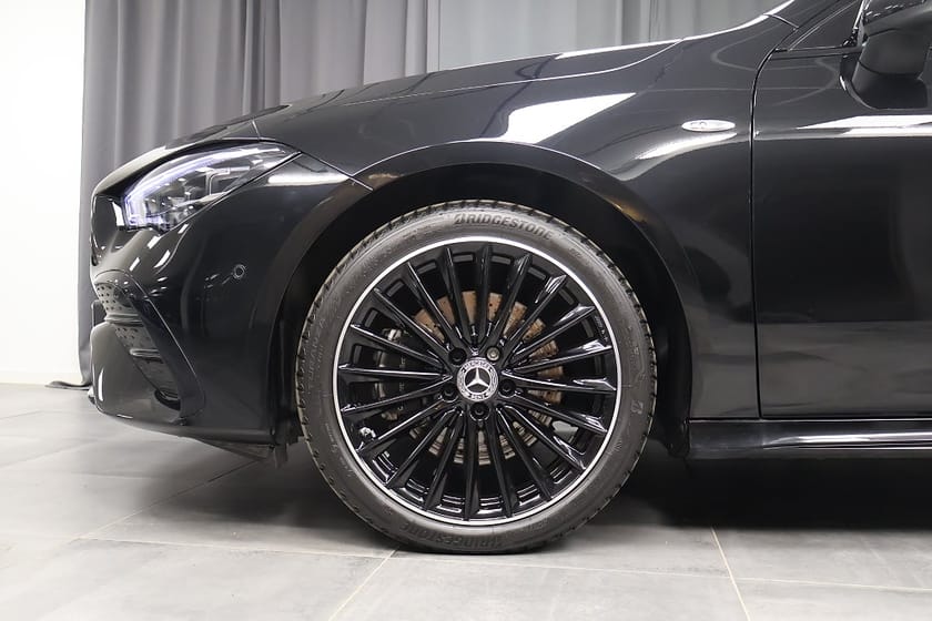 Bild 5 av Mercedes-Benz CLA 250 e AMG Line Prem Burmester Rattvärme 360 Multibeam