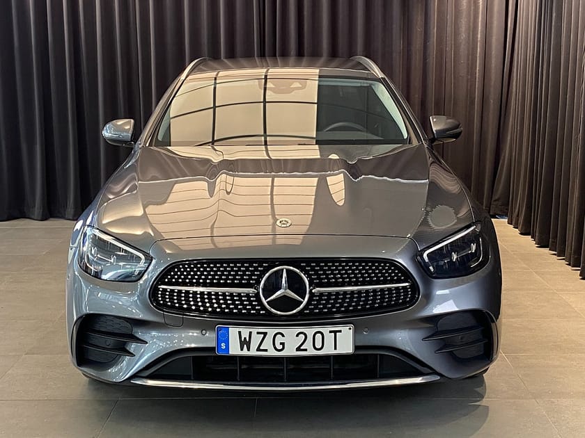 Bild 4 av Mercedes-Benz E 300 T de 4MATIC 9G-Tronic AMG Line