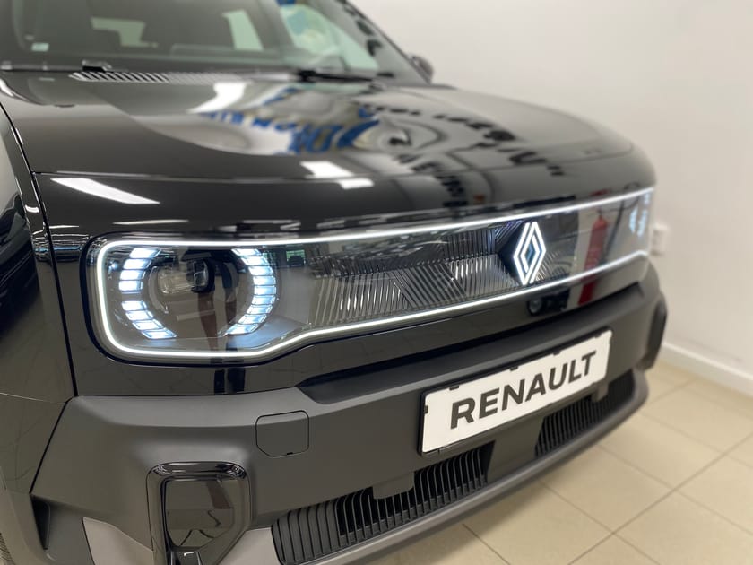Bild 5 av Renault 4 E-Tech R4 techno 52kWh Privatleasing 3890:-/36mån