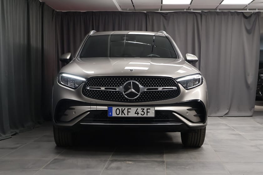 Bild 3 av Mercedes-Benz GLC 300 e 4MATIC