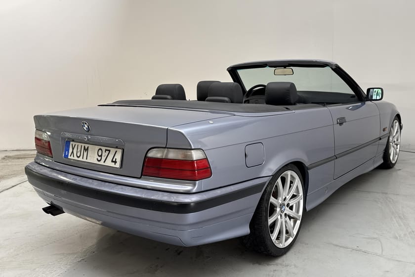 Bild 3 av BMW 325i Convertible Cabriolet, E36 (192hk)