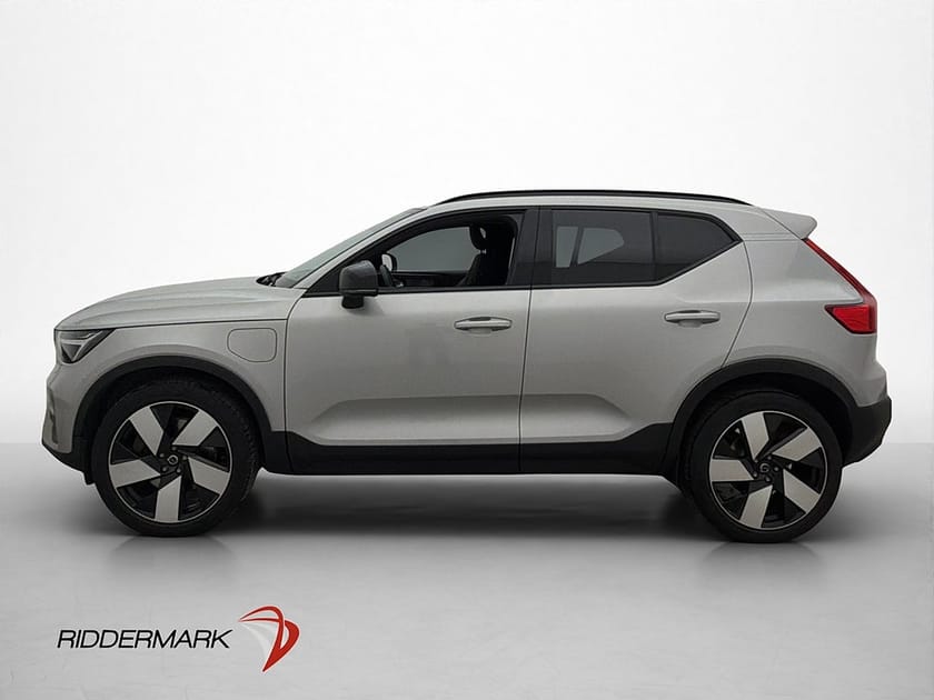 Bild 5 av Volvo XC40 Recharge T4 Plus Dark Värmare Kamera Drag MOMS