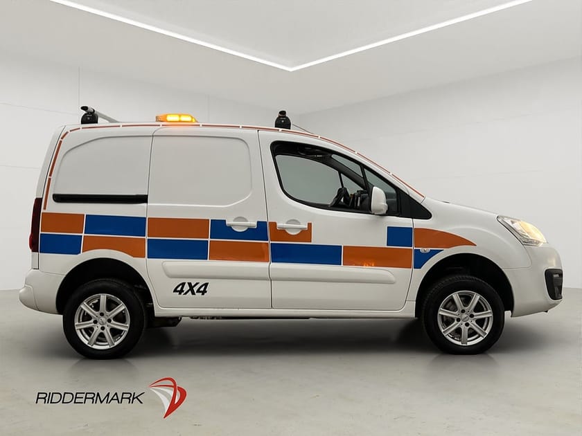 Bild 2 av Citroën Berlingo Van 4x4 DANGEL Dragkrok B-Kamera CARPLAY Moms