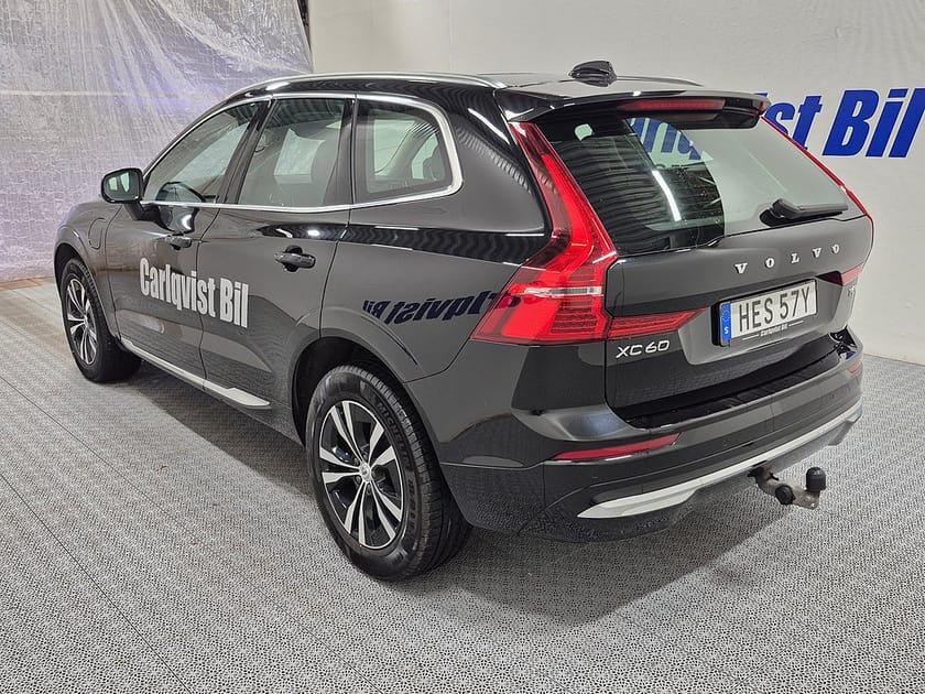 Bild 3 av Volvo XC60 T6 Recharge Core Bright plug in AWD 350HK 4x4