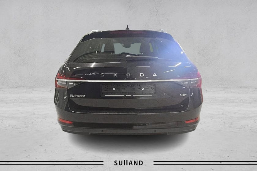 Bilde 4 av Škoda Superb Stasjonsvogn Sup3fl stv styl d200 4x4dsg7