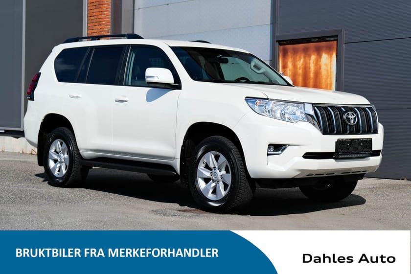 Bilde 3 av Toyota Land Cruiser 5-dørs 2,8 D-4D DLX aut