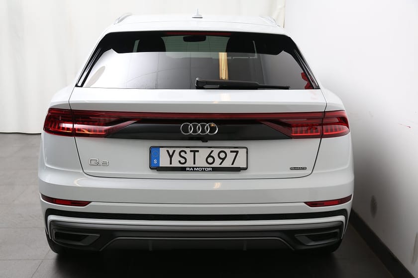 Bild 5 av Audi Q8 50 TDI quattro S-Line | B&O | Drag | 360° | Värmare