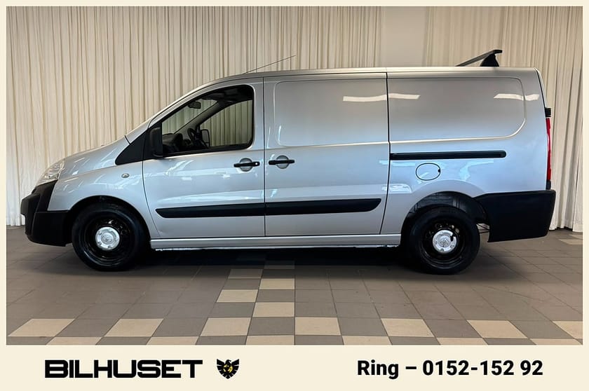 Bild 5 av Toyota ProAce Skåpbil 2.0 D-4D Drag B-kamera
