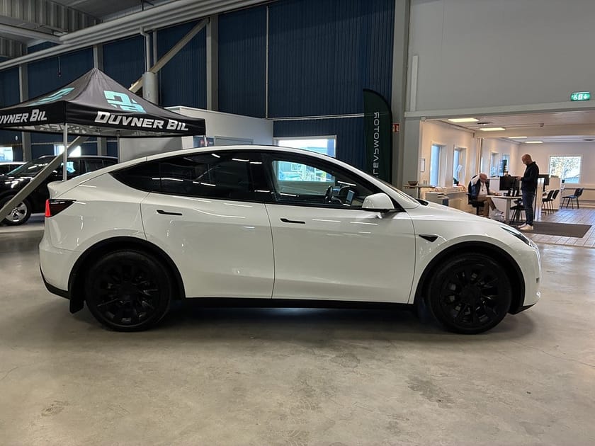 Bild 3 av Tesla Model Y Long Range AWD