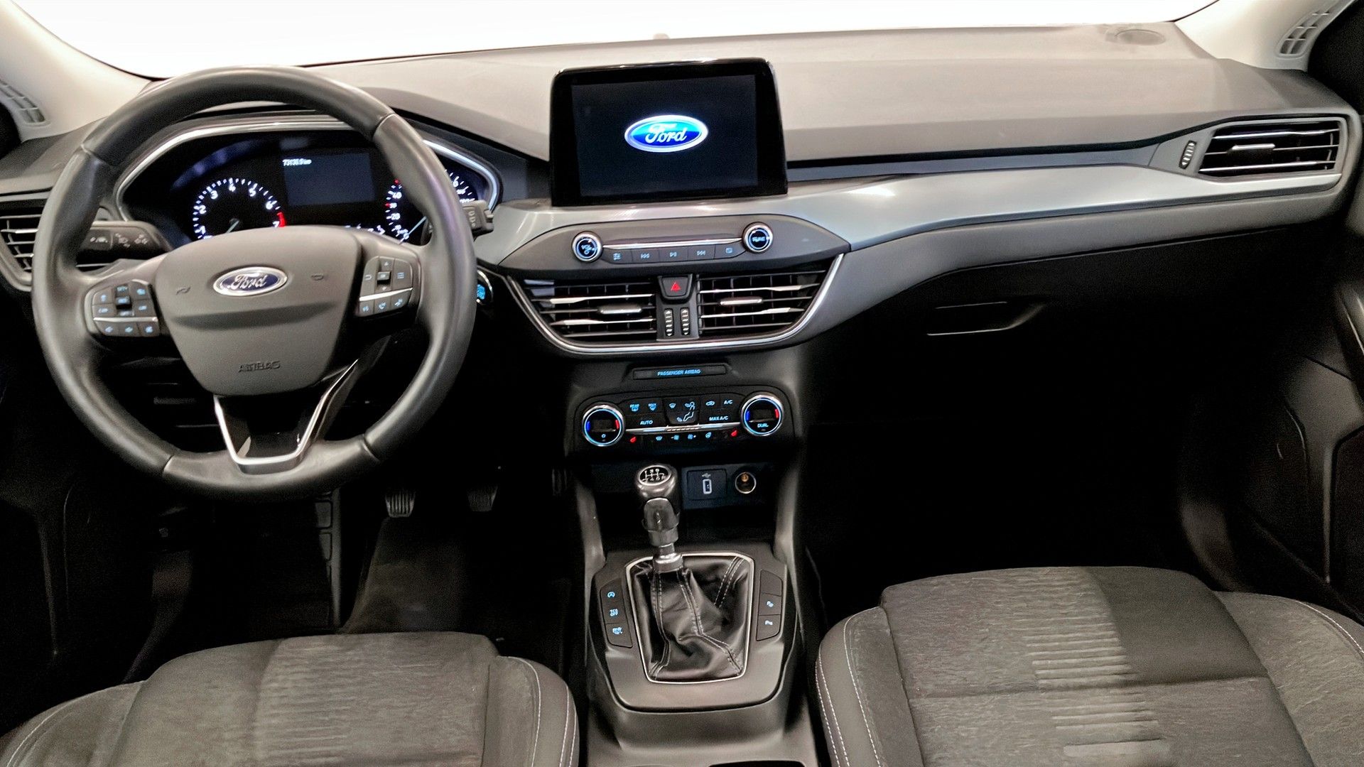 Ford Focus Active 1.0 EcoBoost (125hk) 2020, kuva 4/10