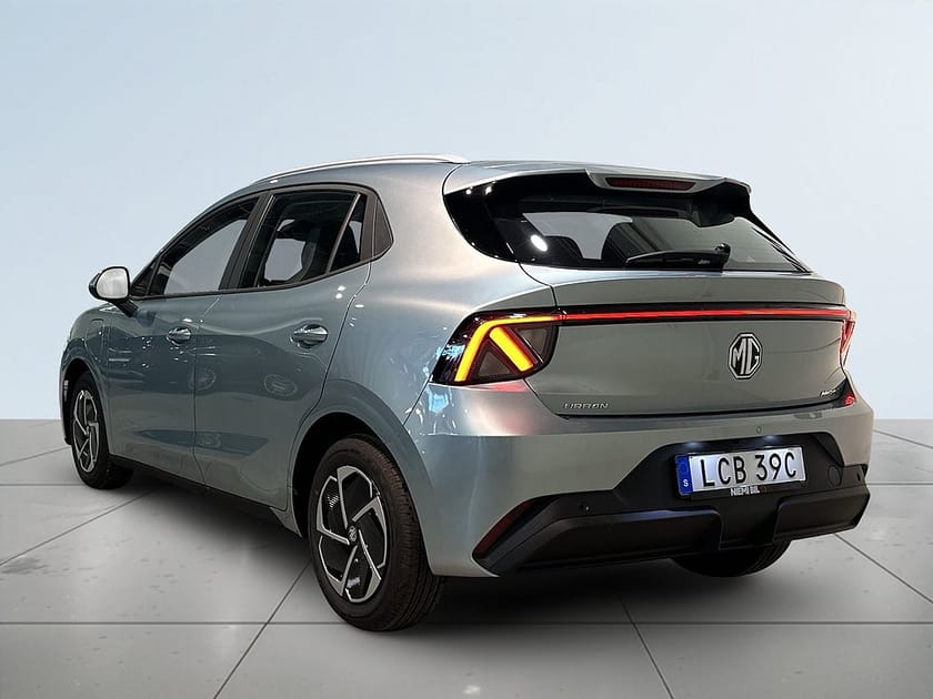 Bild 5 av MG 4 EV Urban 53.9 kWh Kamera Värmepump Rattvärme CarPlay 0% Ränta