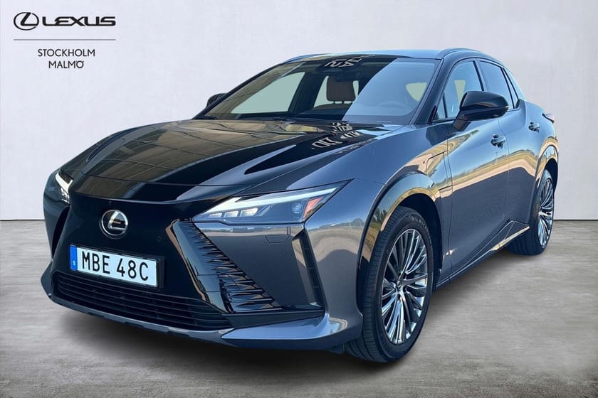 Bild 1 av Lexus RZ 450e Executive Teknikpaket Bi-tone 360-kamera P-värme Elbil