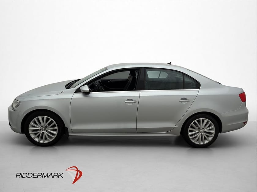 Bild 4 av Volkswagen Jetta 2.0 TSI GT Sensorer Skinn Drag Två-Brukare