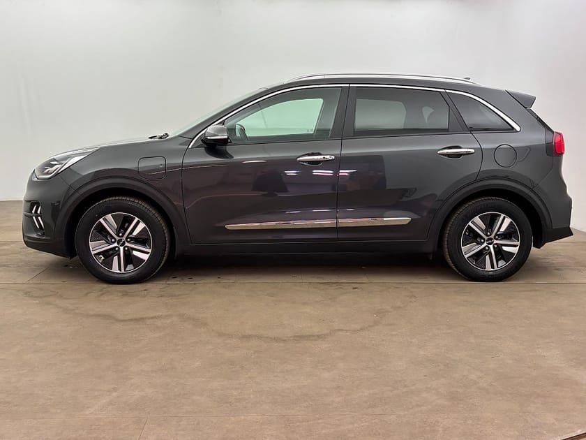 Bild 3 av Kia Niro P-HEV Plug-In Hybrid DCT Advance Plus 2 B-kamera Navi
