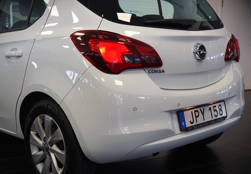 Bild 3 av Opel Corsa 5-dörrar 1.4 Enjoy Ny Servad Ny besiktad Rattvärme