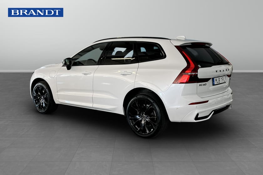 Bild 2 av Volvo XC60 T6 Plus Black Nordic Edition