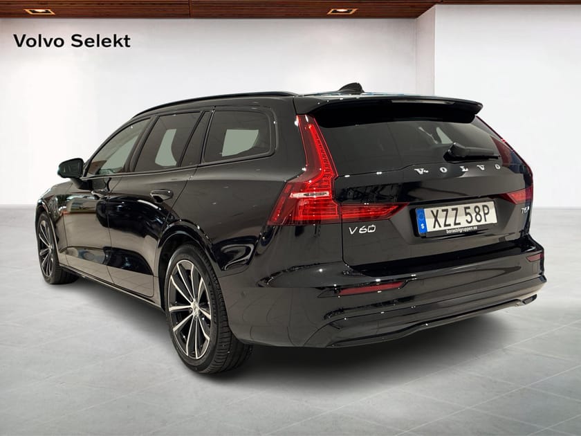 Bild 2 av Volvo V60 T6 Plus Dark Edition