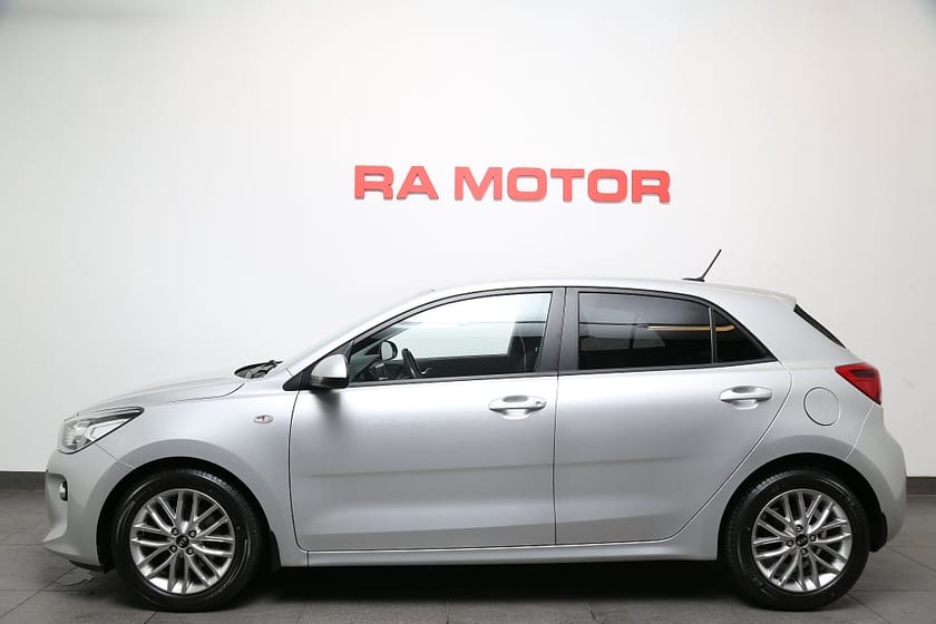 Bild 3 av Kia Rio 1,0 T-GDI 120hk Advance Plus Automat CarPlay Kamera