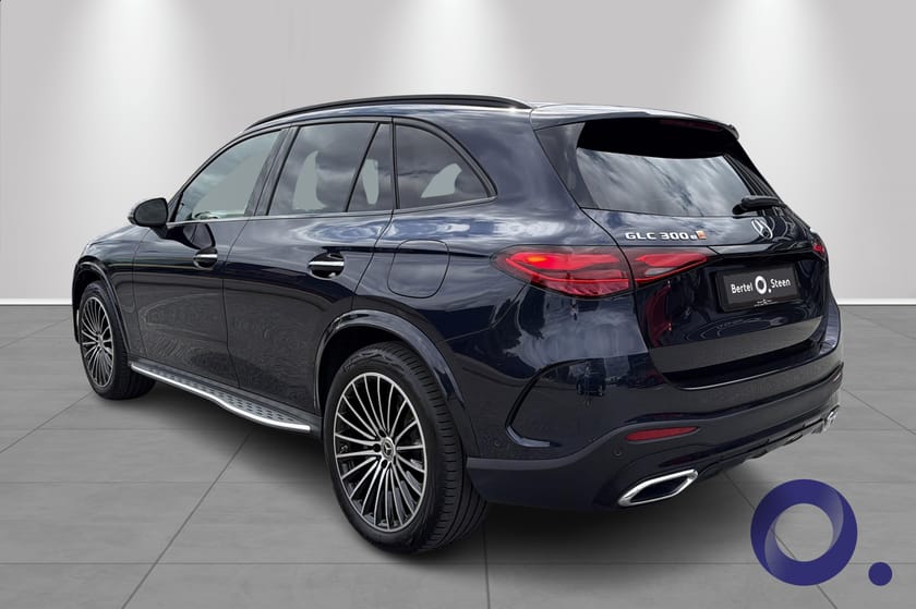 Bilde 3 av Mercedes-Benz GLC 300 e 4MATIC Burmester|Panorama|Meget godt utstyrt|Lav km