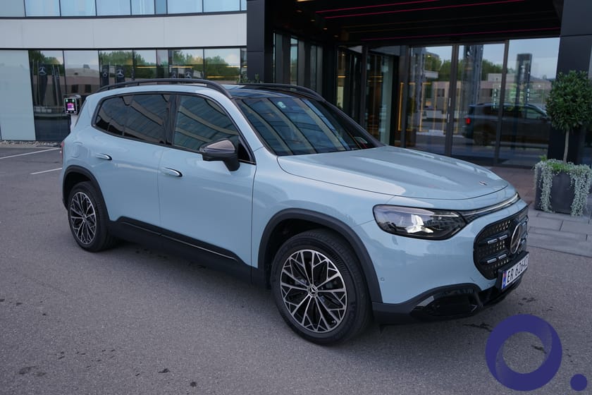 Bilde 2 av Mercedes-Benz GLB 350 4MATIC EQ