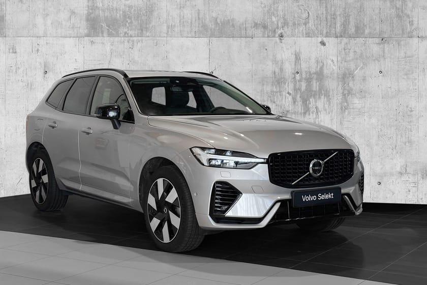 Bilde 2 av Volvo XC60 Recharge T6II Ult Dark KROK|PANO|HUD|360|H&K