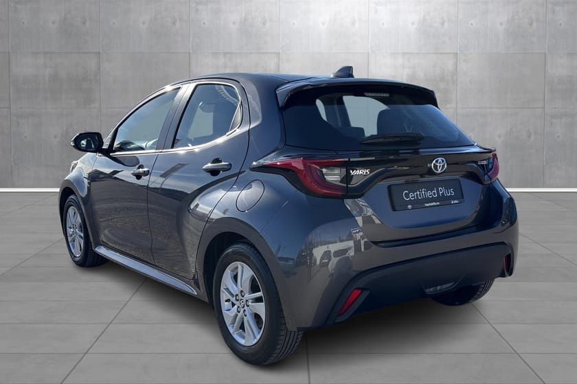 Bilde 3 av Toyota Yaris Hybrid / Active / Velholdt