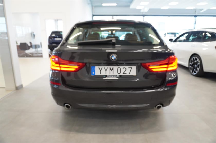 Bild 5 av BMW 520d xDrive Touring Sport Line Navi Värmare DAP Panorama Drag Keyless