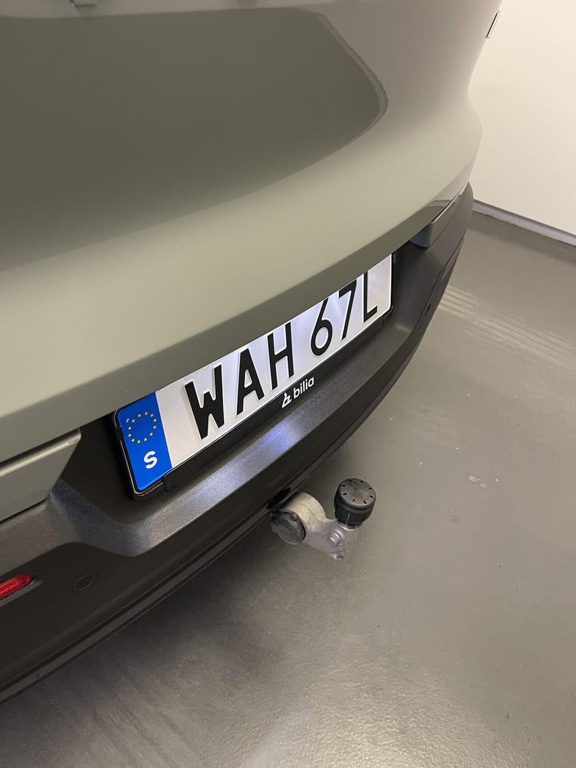 Bild 3 av Volvo XC40 Recharge Single Motor Ultimate / Dragkrok / Tonade rutor / Navigation /