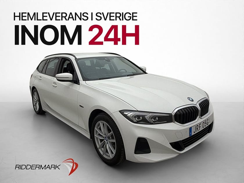 Bild 1 av BMW 330e xDrive Touring 292hk CarPlay Wide Navi Farthållare Dragkrok