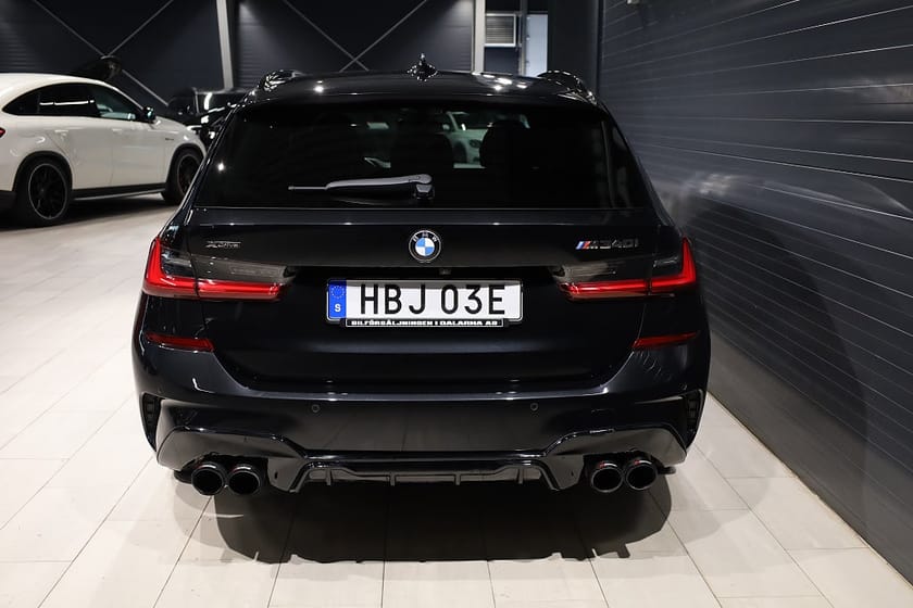 Bild 5 av BMW M340i xDrive Touring 374hk Cockpit/HUD/Laser/Drag