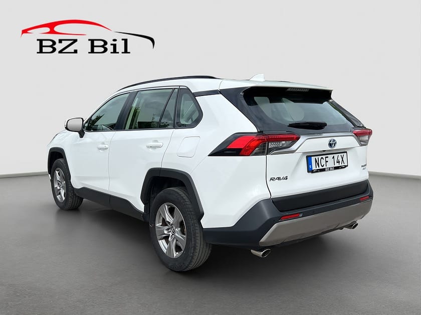 Bild 3 av Toyota RAV4 Hybrid AWD-i E-CVT Active MOMS B-Kamera M&K Värmare