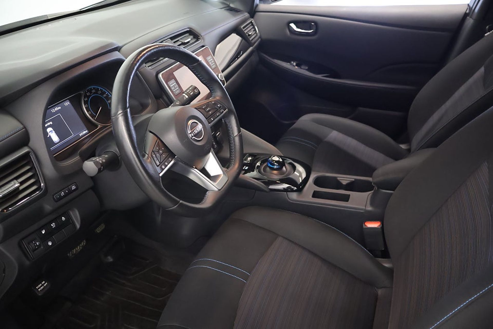 Nissan Leaf 2023, bild 6/10