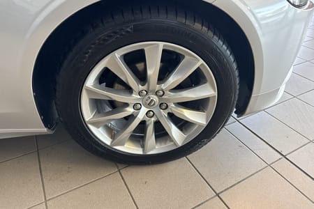 Volvo V90 D4 Momentum Advanced Edition
