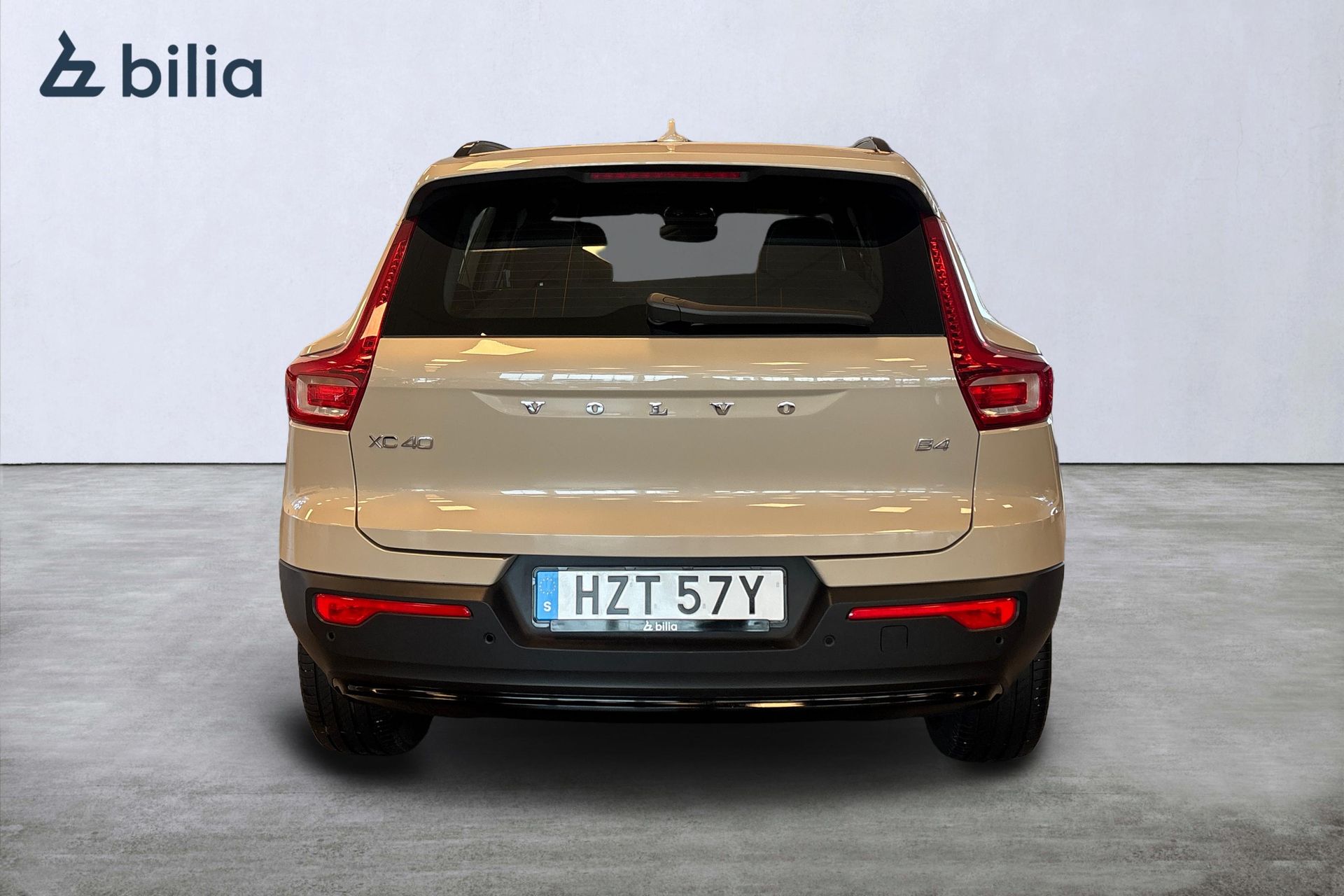Volvo XC40 B4 FWD Bensin Plus Dark 2025, bild 5/10