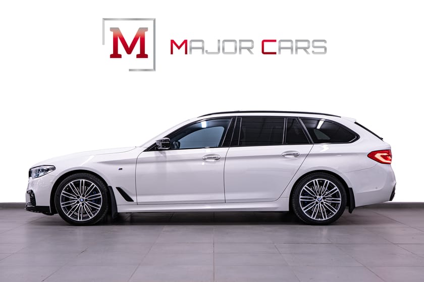 Bild 3 av BMW 530i xDrive Touring M Sport Innovation Pano H/K SoftClose 360° HuD