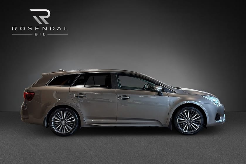 Bild 3 av Toyota Avensis Kombi