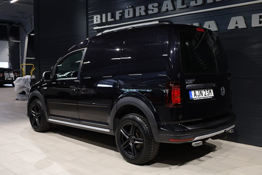 Bild 4 av Volkswagen Caddy Alltrack Van 2.0 TDI 4Motion 150hk Drag/Värmare/SoV-hjul