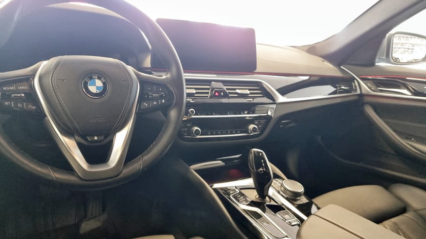 Bild 4 av BMW 520d xDrive Touring Drag Värmare Rattvärme
