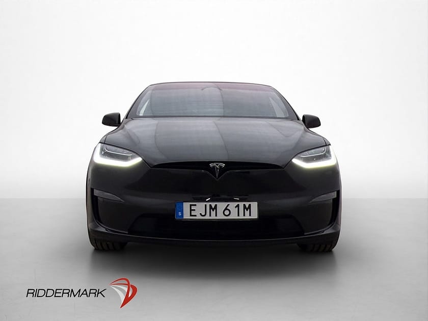 Bild 2 av Tesla Model X Plaid 6 Sits Dragkrok Yoke Skärm-bak