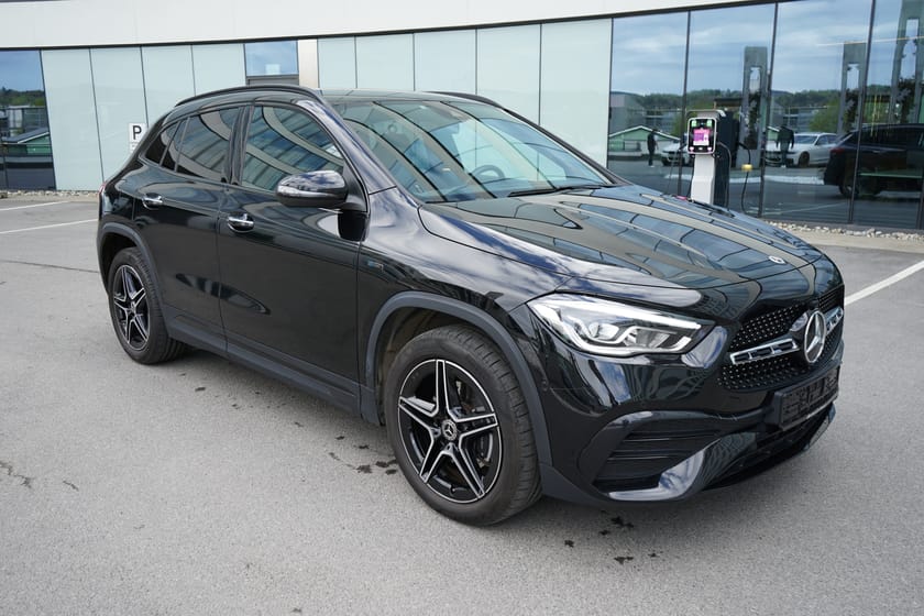 Bilde 2 av Mercedes-Benz GLA 250 e – AMG Line