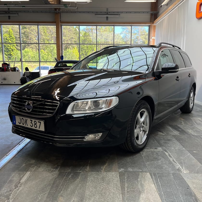 Bild 5 av Volvo V70 D4 181HK  Momentum Värmare VOC Drag Kamrem bytt!