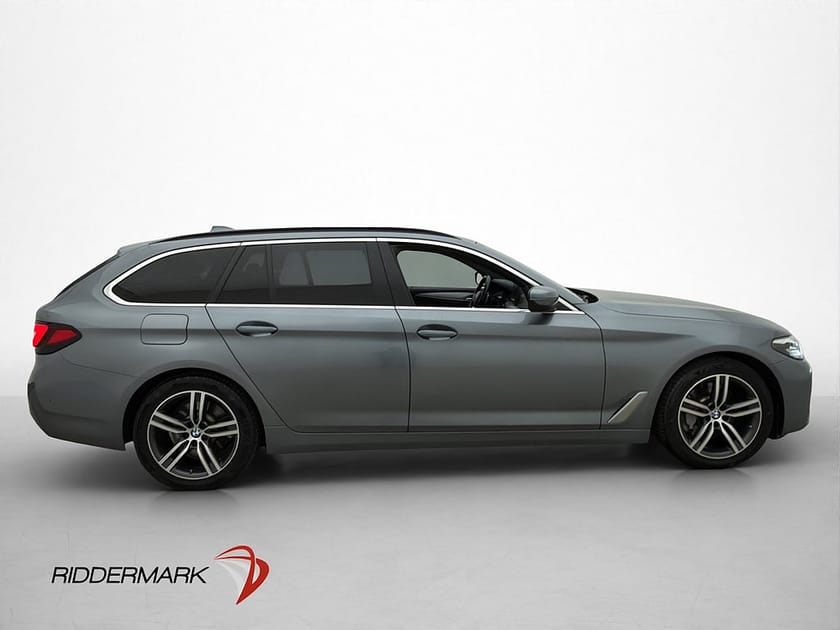 Bild 4 av BMW 530e Touring Skinn Drag Kamera CarPlay Komfortstolar Navi