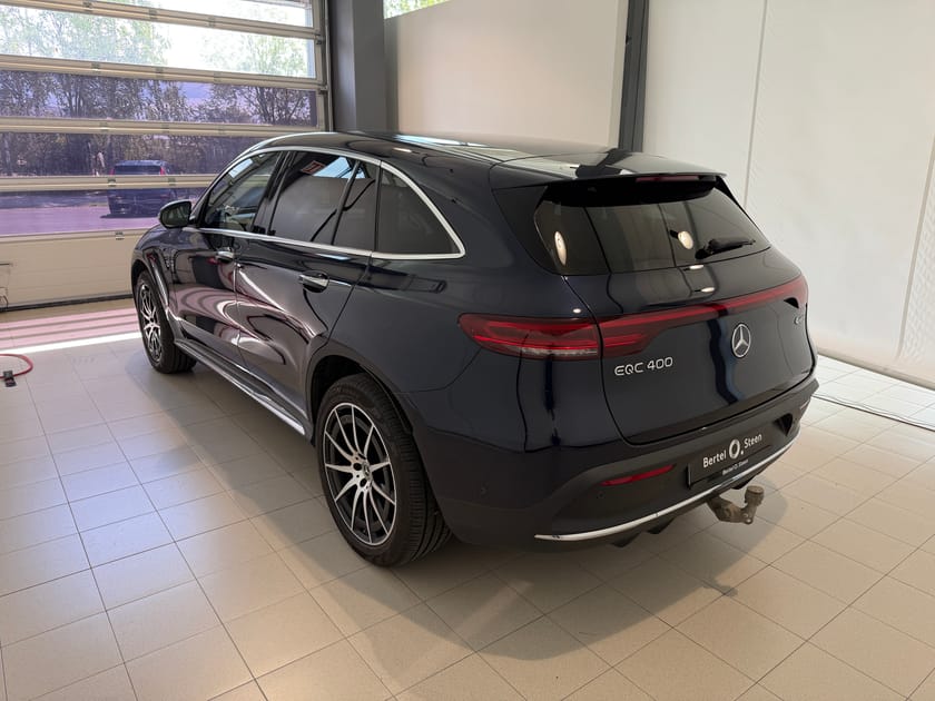 Bilde 4 av Mercedes-Benz EQC 400 4MATIC / AMG / MINNE PÅ SETER / VARME I RATT