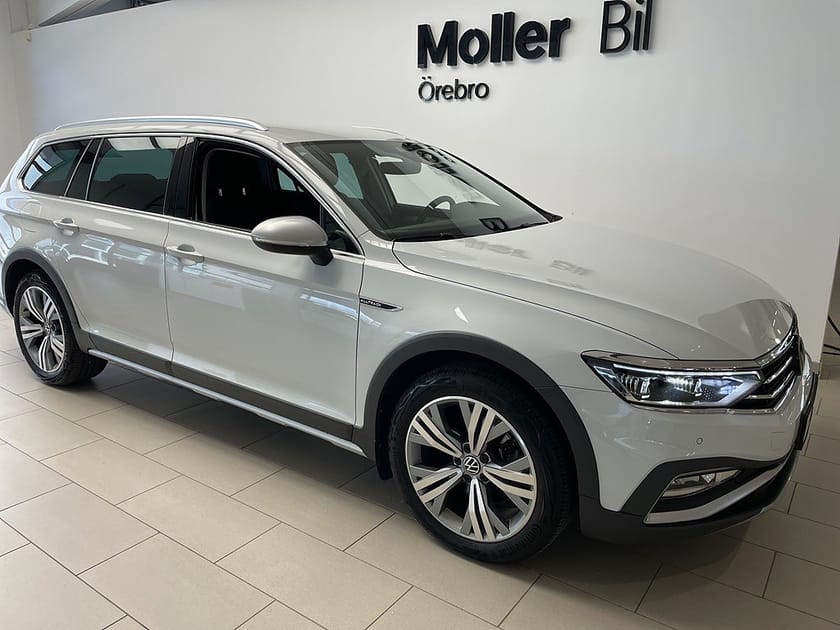 Bild 1 av Volkswagen Passat Alltrack 2.0 TDI 200hk 4M|B-kamera|Värmare|Drag