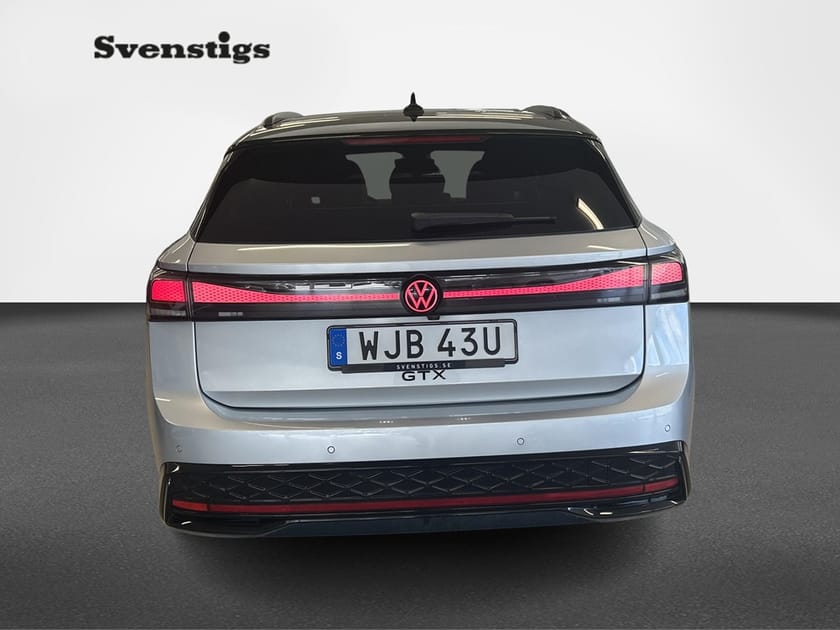 Bild 4 av Volkswagen ID.7 GTX Tourer 86 KWH 340HK Drag Head-up