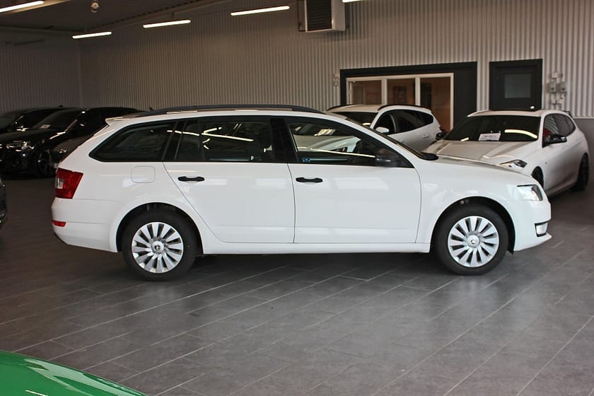 Bild 5 av Škoda Octavia Kombi Skoda 1.6 TDI DSG Drag