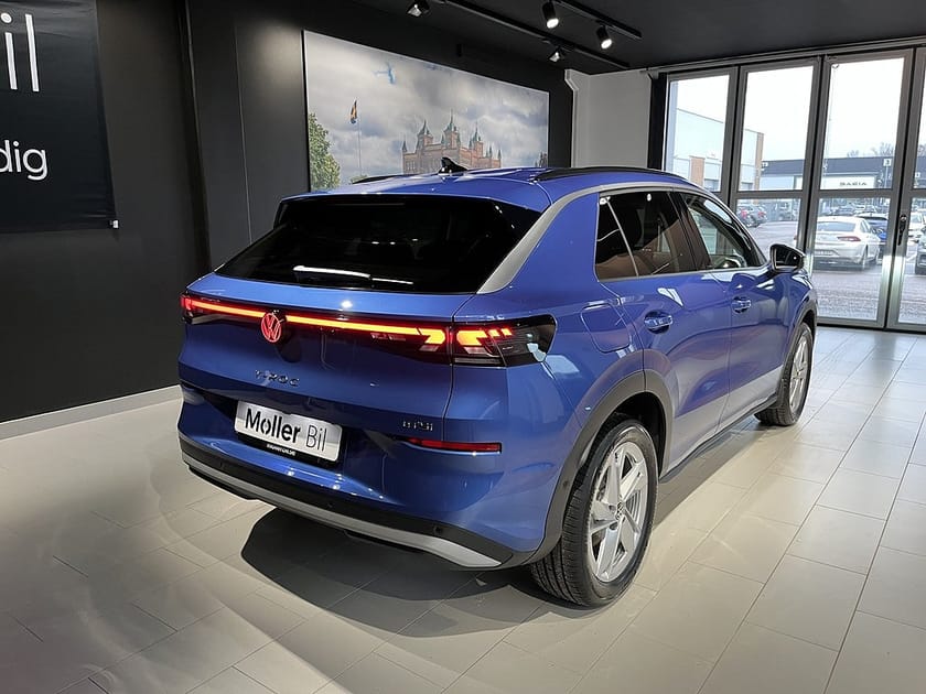 Bild 2 av Volkswagen T-Roc 1.5 eTSI ACT OPF Euro 6