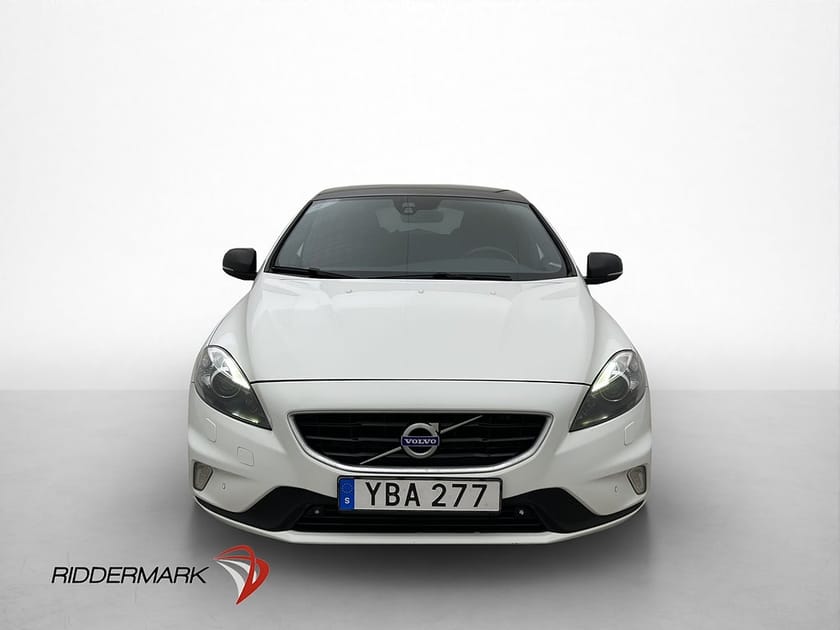 Bild 2 av Volvo V40 T5 245hk R-Design Carbon Edition H/K Värmare Navi